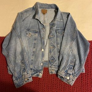 American Eagle Cropped Jean Jacket